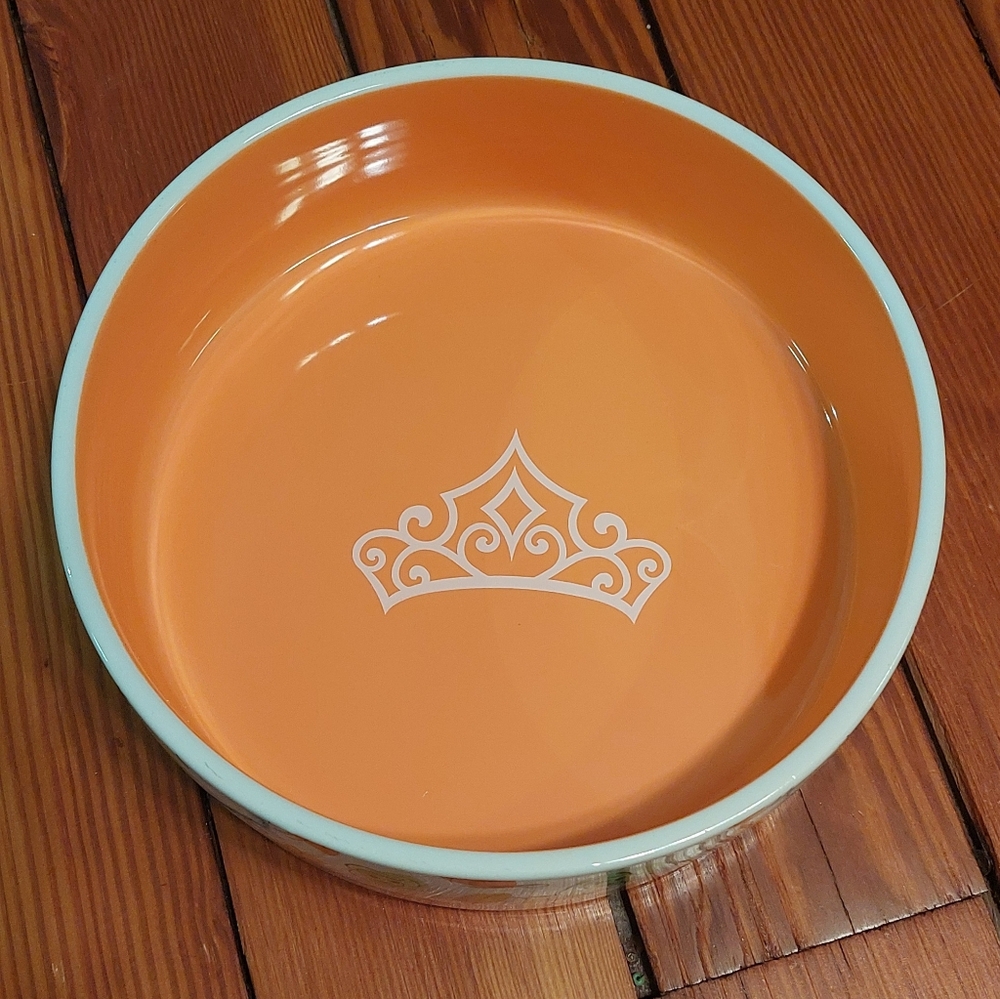 5 Cup Ceramic Pet Bowl - Picture 2 of 6